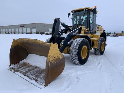 John Deere 624 P Wheel Loader