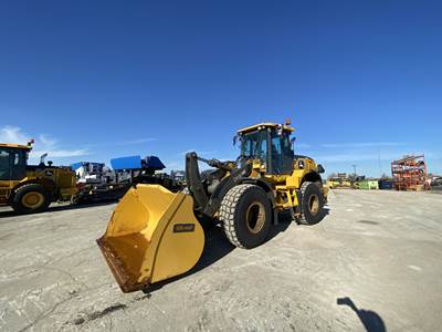 John Deere 624 P Large Wheel Loader