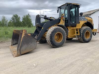 John Deere 624K Wheel Loader