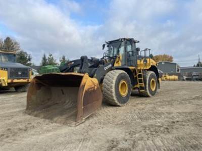 744 P Wheel Loader