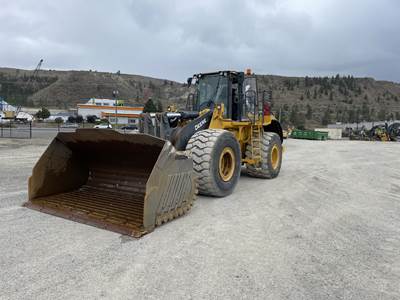 John Deere 844L Wheel Loader