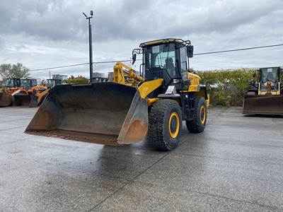 838H Wheel Loader