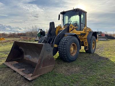 Volvo L90F Wheel Loader