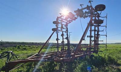 Renn 5501 Chisel Plow