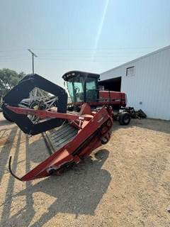 Case IH 8860 Self-Propelled Mower Conditioner/Windrower