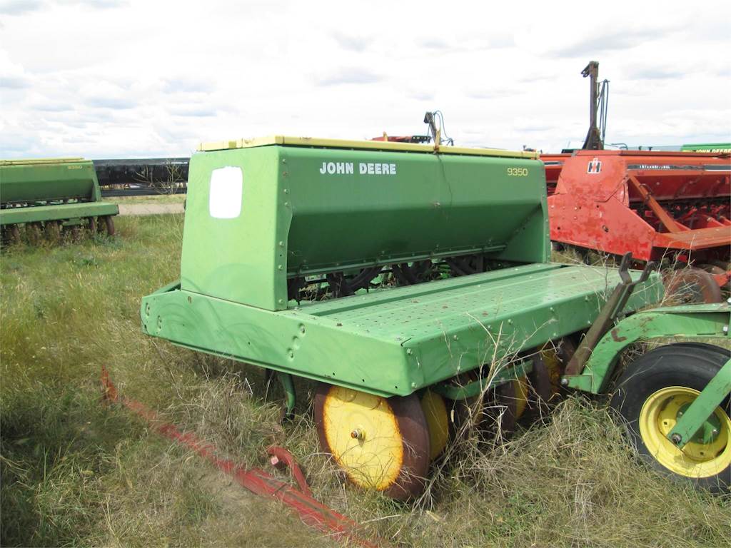 John Deere 9350 Grain Drill