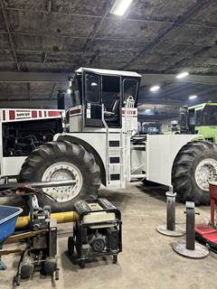 Big Bud 600/50 Tractor
