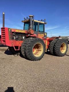 Versatile 895 Tractor
