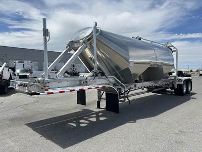Heil 940 CU FT PNEUMATIC DRY BULK Dry Bulk / Pneumatic Tank Trailer