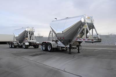 J & L 750 CU FT NORTH WEST TRAIN Dry Bulk / Pneumatic Tank Trailer
