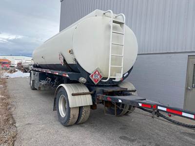 Heil 2 AXLE PETROLEUM Fuel Tanker Trailer