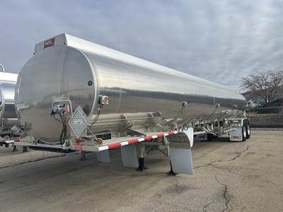 Heil 9500 Gallon Fuel Tanker Trailer