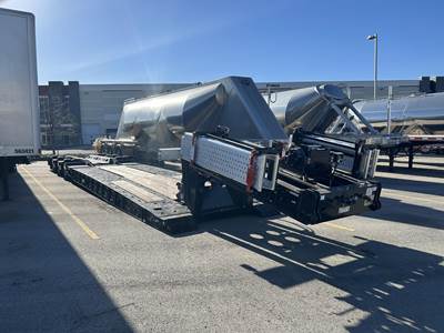 Landoll 850XT Lowboy Trailer