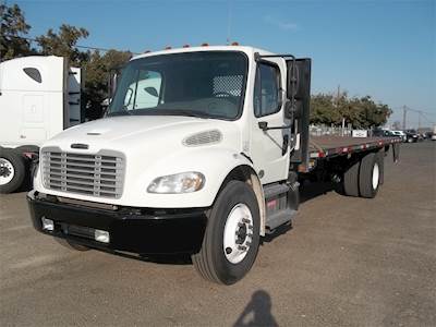 Freightliner M2 106 Single Axle Flatbed Truck - Cummins ISB , 220HP, Automatic