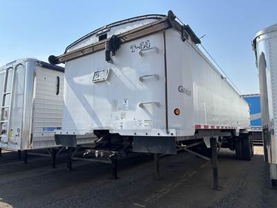 East Genesis 35 ft End Dump Trailer - Tandem Axle, Aluminum, Air Ride