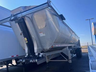 MAC MACsimizer 35 ft Half Round End Dump Trailer - Tandem Axle, Aluminum, Air Ride