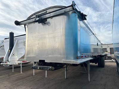 MAC Western Lightweight 35 ft End Dump Trailer - Tandem Axle, Aluminum, Air Ride