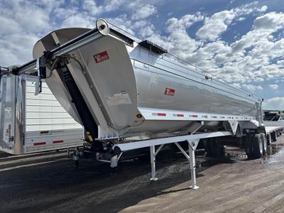 Travis 35 ft End Dump Trailer - Tandem Axle, Aluminum, Air Ride