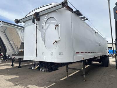 Vantage 35 ft End Dump Trailer - Tandem Axle, Aluminum, Air Ride