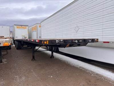 Doonan 48x102 Steel Flatbed Trailer - Air Ride, Fixed Spread Axle