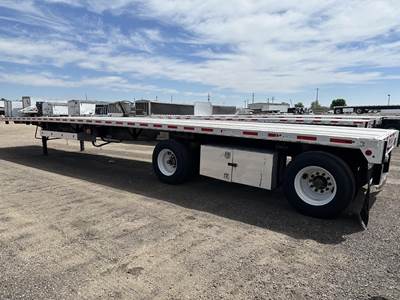 Fontaine 48x102 Combination Flatbed Trailer - Air Ride, Fixed Spread Axle