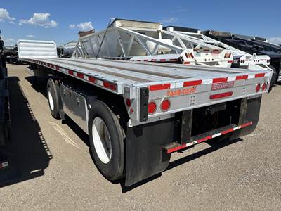 Fontaine 48x102 Combination Flatbed Trailer - Air Ride, Fixed Spread Axle
