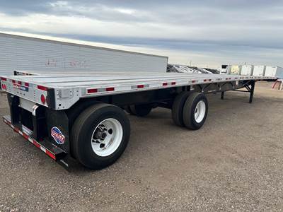 Great Dane Freedom LT 53x102 Combination Flatbed Trailer - Air Ride, Fixed Spread Axle