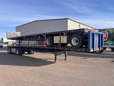 Great Dane Freedom SE 48x102 Steel Flatbed Trailer - Air Ride, Fixed Spread Axle