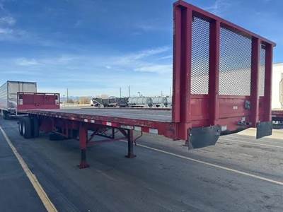 Great Dane Freedom SE 42x102 Steel Flatbed Trailer - Air Ride, Sliding Axle