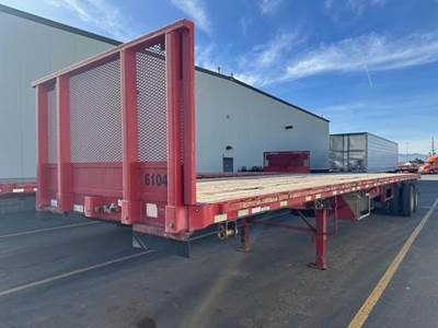 Great Dane Freedom SE 45x102 Steel Flatbed Trailer - Air Ride, Sliding Axle