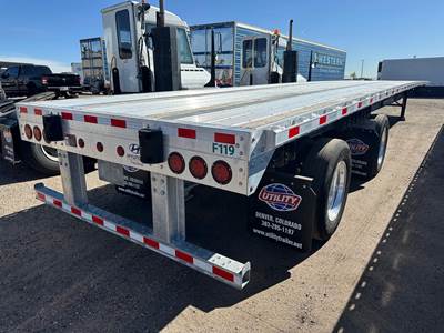 Hyundai 53x102 Combination Flatbed Trailer - Air Ride, Sliding Axle
