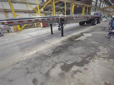 MAC Road Warrior 48x102 Aluminum Flatbed Trailer - Air Ride, Fixed Spread Axle