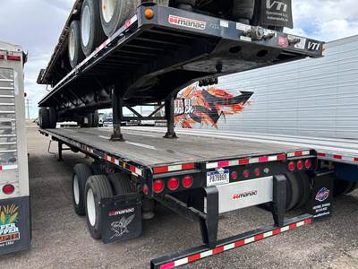Manac 48x102 Steel Flatbed Trailer - Air Ride, Sliding Axle