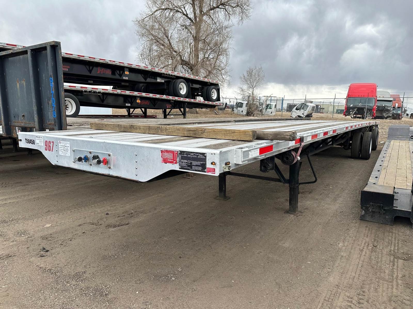 2015 Transcraft 48x102 Combination Flatbed Trailer - Air Ride, Fixed ...