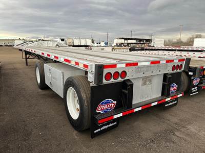Transcraft 48x102 Combination Flatbed Trailer - Air Ride, Fixed Spread Axle