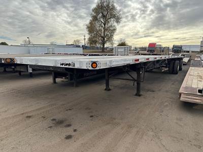 UTILITY 4000AE 48x102 Combination Flatbed Trailer - Air Ride, Fixed Spread Axle