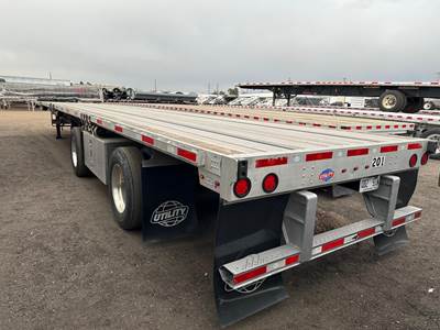UTILITY 4000AE 53x102 Combination Flatbed Trailer - Air Ride, Fixed Spread Axle