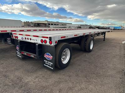 UTILITY 4000AE 48x102 Combination Flatbed Trailer - Air Ride, Fixed Spread Axle