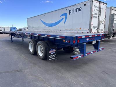 UTILITY 4000S Flatbed Trailer