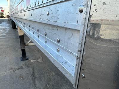 2025 Stoughton GRAIN TRAILER W AG HOPPERS, AIR RIDE, 74