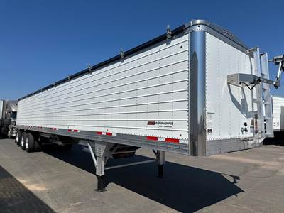 Timpte SUPER HOPPER Hopper / Grain Trailer