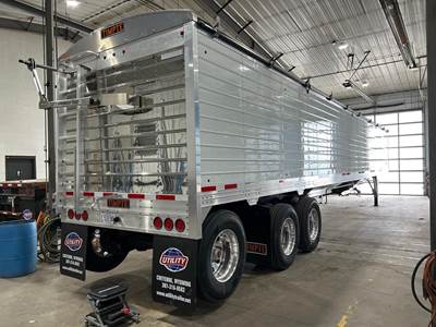 Timpte SUPER HOPPER, TRI AXLE, AIR RIDE W REAR LIFT, 78" Hopper / Grain Trailer