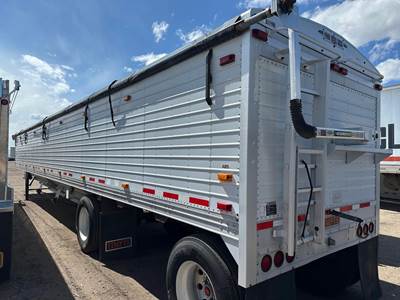 Timpte SUPER HOPPER W 66" SIDES, SPREAD AIR RIDE, ELECTRI Hopper / Grain Trailer