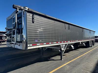 WILSON TRI AXLE WILSON GRAIN W 74" SIDES, F/R LIFT AXLES, Hopper / Grain Trailer
