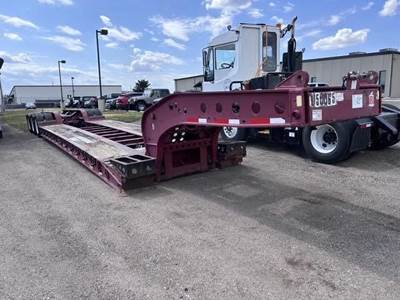 Fontaine 53x102 Tri Axle Steel Lowboy Trailer - Air Ride, Fixed Axle