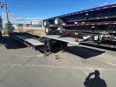Kalyn Siebert 53x102 Tri Axle Steel Lowboy Trailer - Air Ride, Fixed Axle