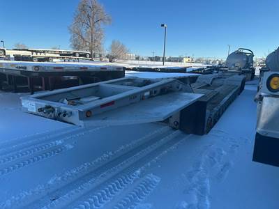 Load King 55 TON LOWBOY, AIR RIDE, 23' WELL, OUTRIGGERS, TRI Lowboy ...