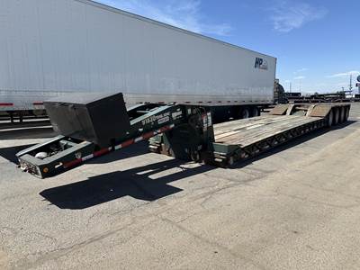 Trail King 55 TON QUAD AXLE AIR RIDE LOWBOY, PONY MOTOR, LIFT Lowboy Trailer