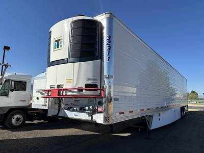 CIMC 53 ft Reefer Trailer - Sliding Axle, Swing Door, Thermo King