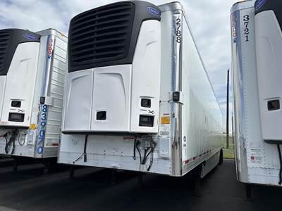 UTILITY 3000R 53 AIR RIDE REEFER W CARRIER 7500, SWING DOO Reefer Trailer